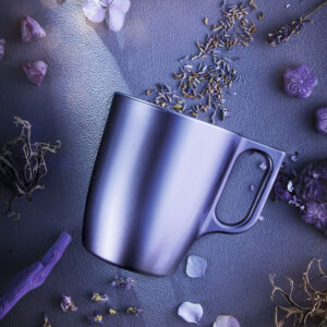 Taza de Vidrio Morado Flashy Luminarc. Detalle.