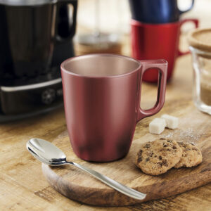 Taza de Vidrio Rojo Flashy Luminarc. Detalle.